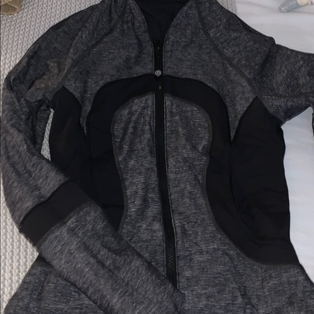 Lululemon jacket - Picture 6 of 7